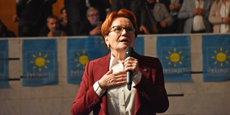 'Meral Akşener yeni oyun kuruyor'