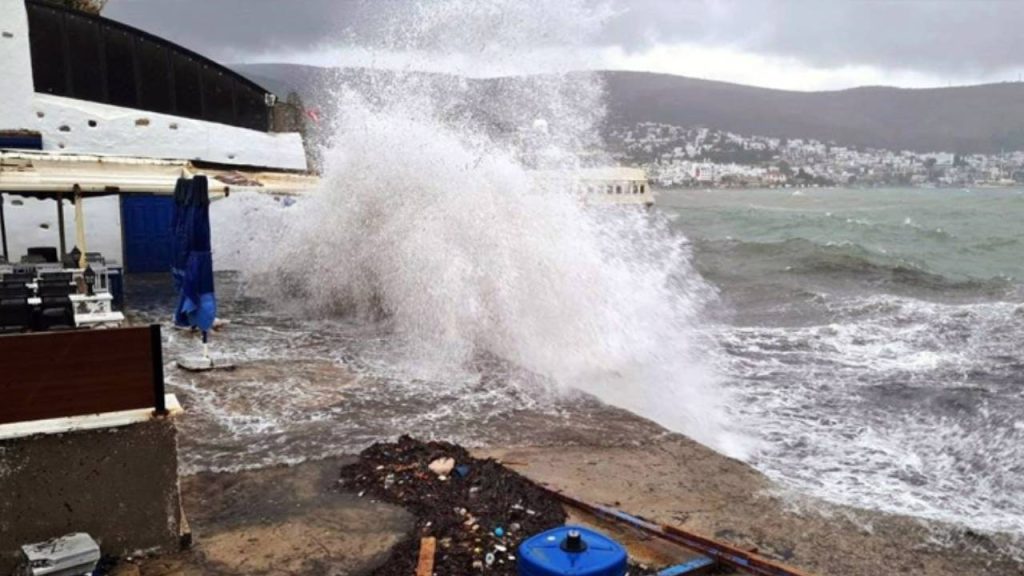 Meteoroloji'den denizler için fırtına uyarısı