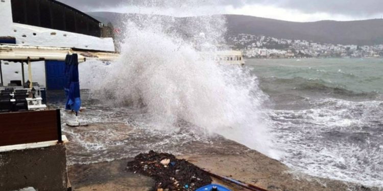 Meteoroloji'den denizler için fırtına uyarısı