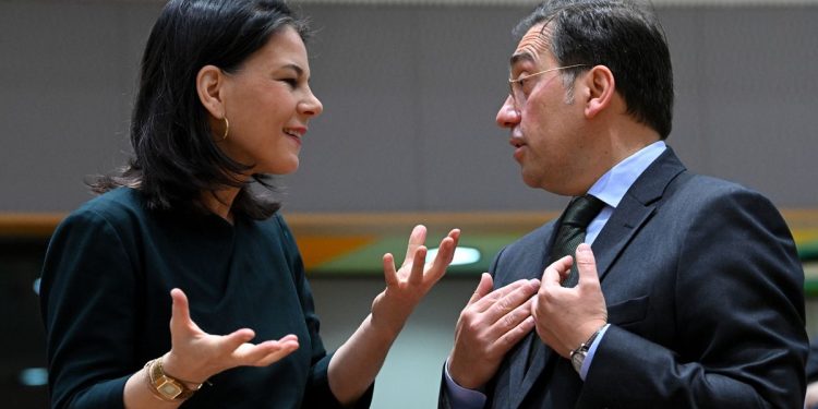 Netanyahu'nun tutumunu kınayan AB, Filistin devleti için bastırıyor