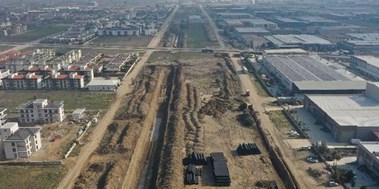 OSB sınırlarını genişletmek için vatandaşın tapulu arazisine çöktüler