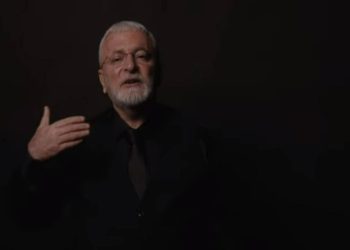 Onur Akın'dan yeni beste: Selam Söyle Tarık Akan