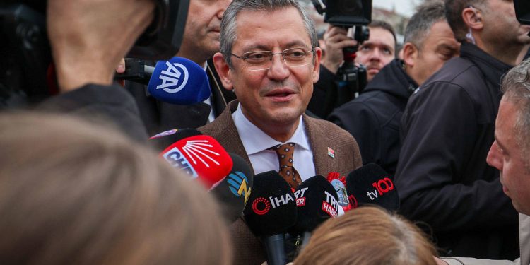 Özgür Özel’den Erdoğan’ın sataşmasına yanıt