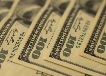 Piyasalar ikna olmadı, dolar/TL rekor kırdı!