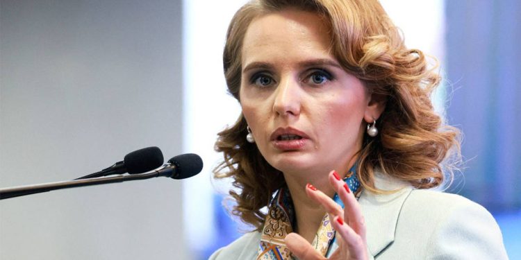 Putin'in hiç söz etmediği kızından söyleşi: Rusya merkezine insanı koyan bir devlet