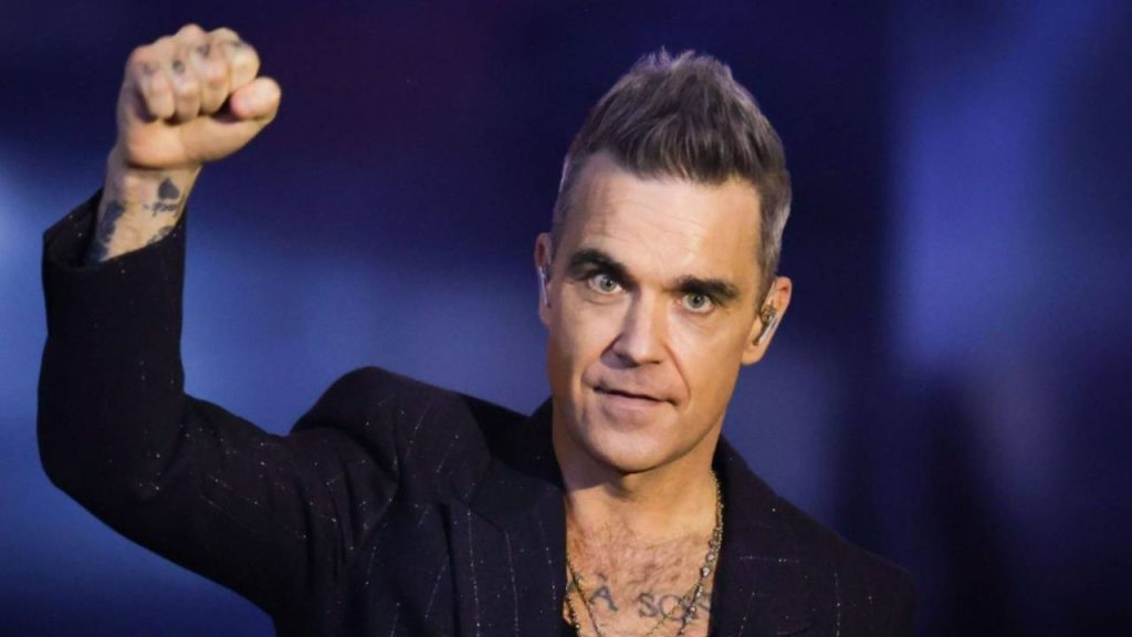 Robbie Williams'dan destek: İsias Otel neden çöktü?