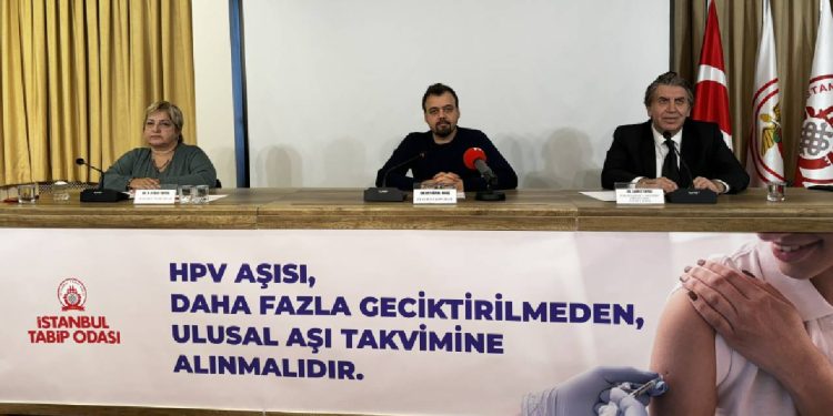 Sağlık kuruluşlarından HPV aşısı uyarısı: İddialara itibar etmemelerini söylüyoruz