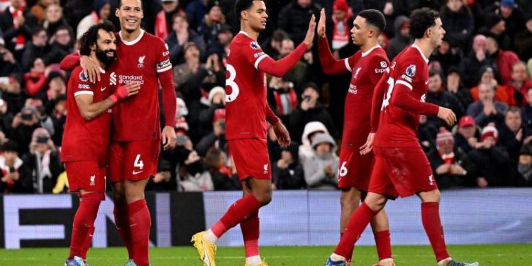 Salah tarihe geçti, 6 gollü müthiş maçı Liverpool kazandı