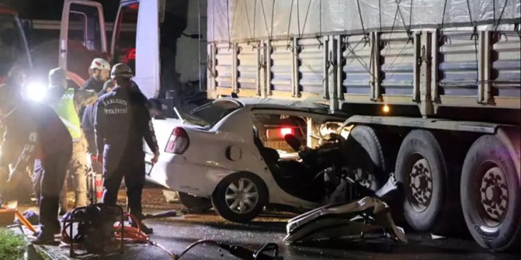 Şanlıurfa’da feci kaza: 3 ölü, 2 yaralı