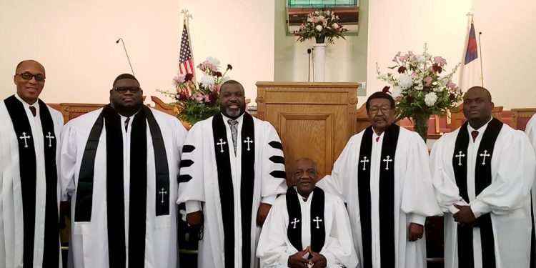 Sedat Laçiner, ironiyi yazdı: Devran döndü; ‘beyaz adam’ dini artık ‘siyah adamdan’ öğreniyor