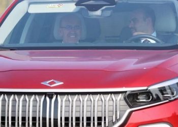 Şimşek’ten valilere ‘tasarruf’ uyarısı: Togg alın