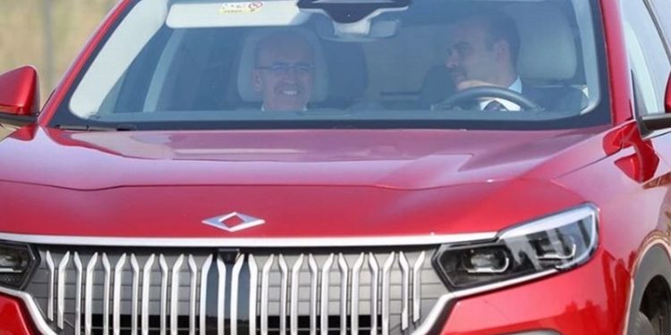 Şimşek’ten valilere ‘tasarruf’ uyarısı: Togg alın