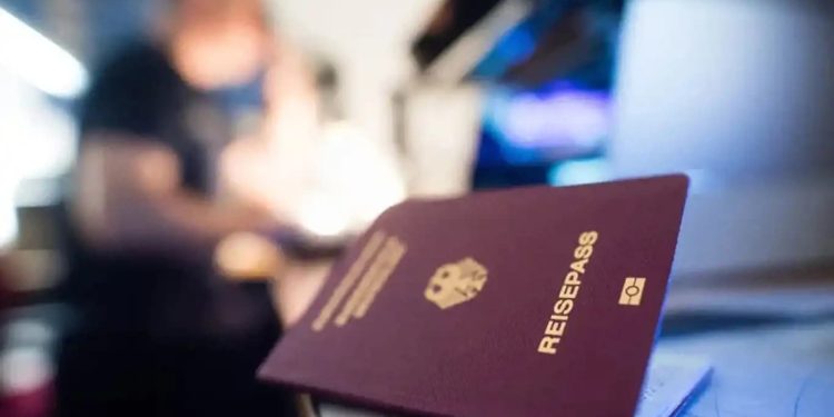 Sofuoğlu: Tüm Türkiye kökenliler Alman vatandaşlığı alır