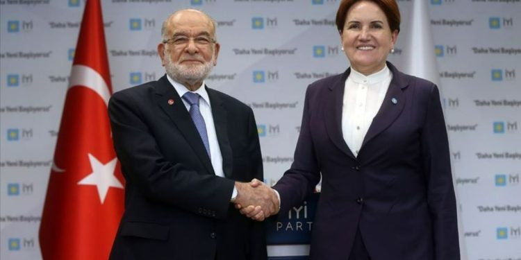 'Soysuz' tartışması büyüdü: Karamollaoğlu, Akşener'i aradı