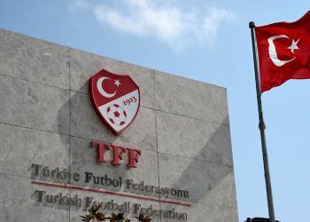 Süper Lig’de ertelenen maçlar 10-11-12 Ocak’ta oynanacak