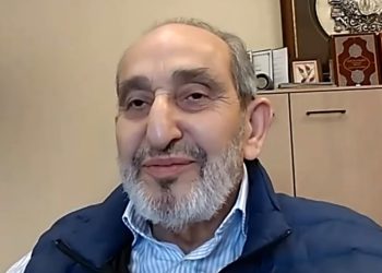 Sürgündeki hayırsever iş insanı Ali Açıl, ruhunun ufkuna yürüdü