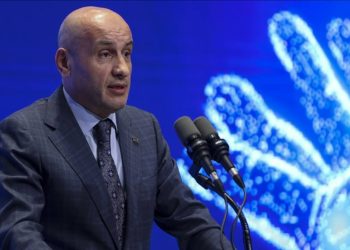 TİM Başkanı Gültepe: Dolar, TL karşısında yüzde 45 artmalı