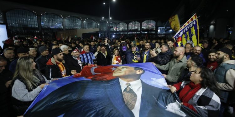 Tartışmaya açık olmayan değerlerimize hassasiyetimiz nedeniyle yaşandı
