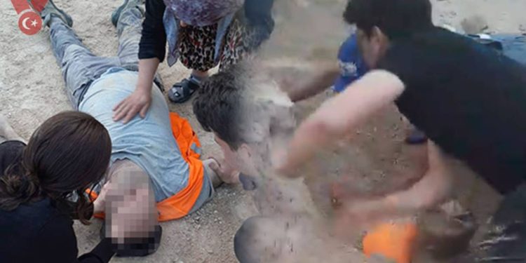 Taş ocağında ölen işçiyi ailesi elleriyle kumları kazarak çıkarmış