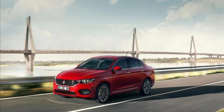 Türkiye'nin en çok satılan otomobili Fiat Egea'dan kötü haber! Zam çok büyük oldu