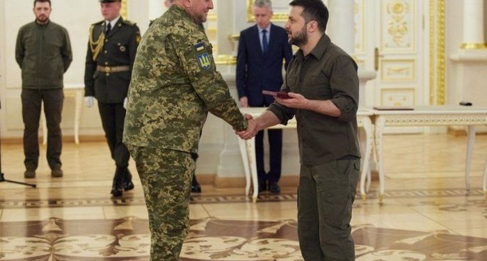 Ukrayna karıştı, Kremlin izliyor