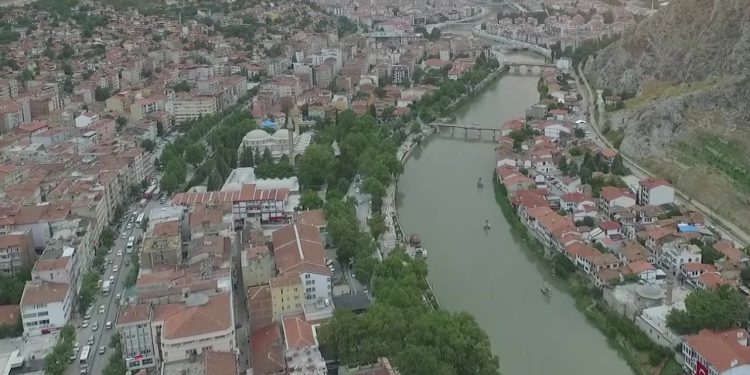 Uygulama resmen başladı: Amasya'da mesai saatleri değişti!