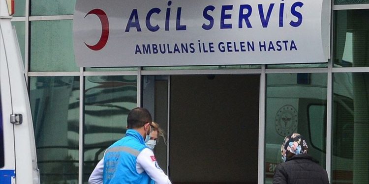 TTB’den salgın açıklaması: Yaşadığımız bahar nezlesi değil, ölümcül İnfluenza ve COVID salgını