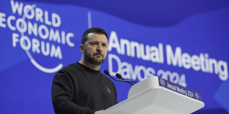 Zelenskiy, Rusya’nın yurt dışında dondurulan milyarlarca dolarının Ukrayna'ya gönderilmesini istedi