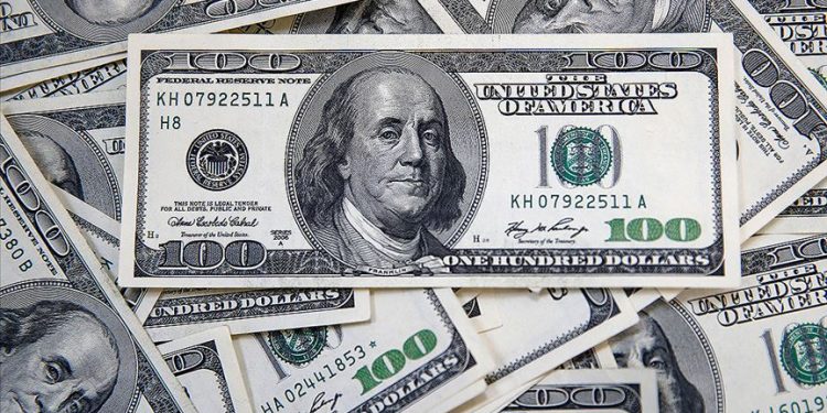 Haftanın son gününde dolarda yükseliş sürüyor