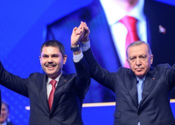 AK Parti İstanbul’da sürpriz yapmadı: Ekrem İmamoğlu’nun karşısında Murat Kurum var