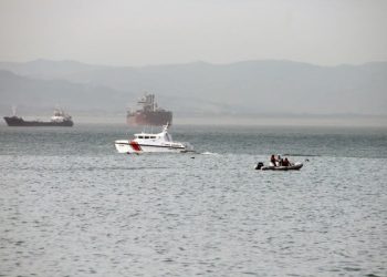 Batan geminin 7 mürettebatı 57 gündür kayıp