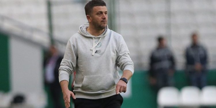 Fenerbahçe’den 7 gol yiyen Konyaspor’da Hakan Keleş’le yollar ayrıldı