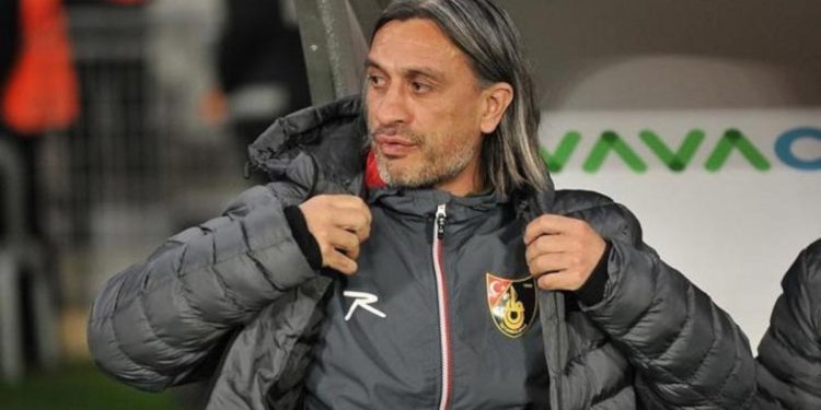 İstanbulspor’da Hakan Yakın’la yollar ayrıldı