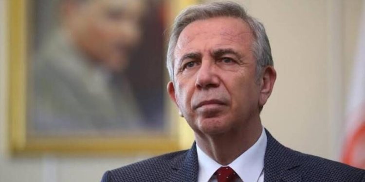 Mansur Yavaş duyurdu: Büyükşehir personeline yüzde 70 zam