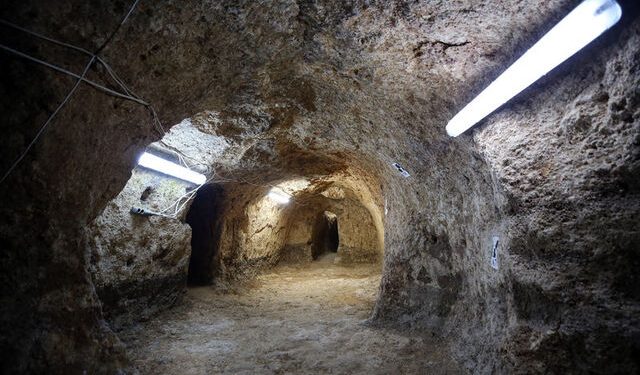 Sarayini’ne tünellerle bağlı yeni bir yer altı şehri keşfedildi