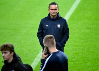 ‘Sınır aşan cinsel davranışlarla’ suçlanan Marc Overmars, FIFA tarafından dünya çapında cezalandırılacak