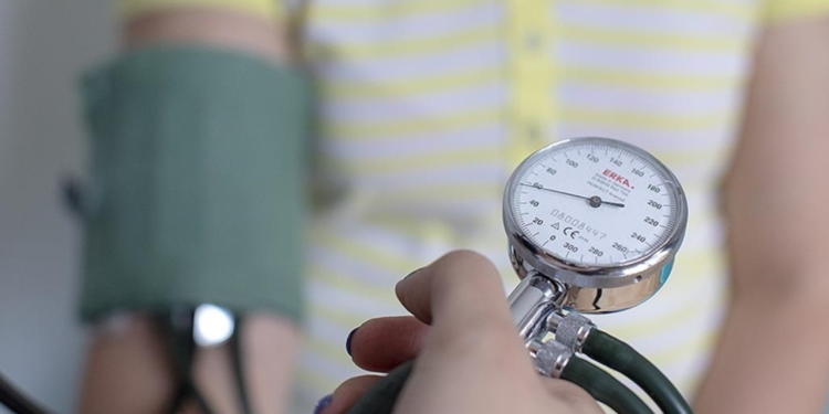 ‘Son 30 yılda hipertansiyon kaynaklı ölümler 2 kat arttı’