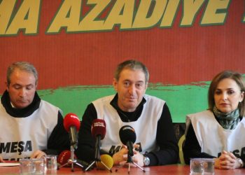 DEM Parti Eş Başkanı Bakırhan: “Kürt Sorununun uluslararası arenada koz olarak kullanılmaması için Türkiye’de çözülmesi gerekiyor”