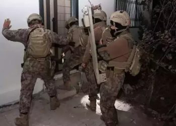 4 ilde suç örgütlerine eş zamanlı operasyon: 16 gözaltı