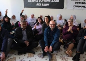 Tecride Karşı Uluslararası Hukukçular’dan Adalet Nöbeti ve DBP’ye ziyaret