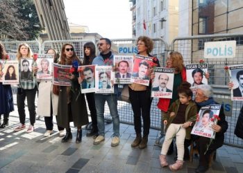 29 yıldır oğlunu arıyor: Unutmadık, buradayız!