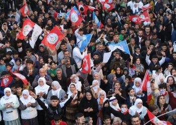 Bakırhan Nisêbîn’de: Demokratik çözüm isteyenlerin gözü 31 Mart’ta