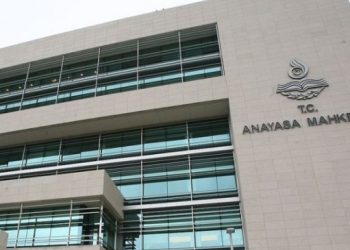 AYM’den 502 internet sansürüne ihlal kararı