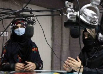 Taliban’dan kadınlara radyo ve televizyon yasağı