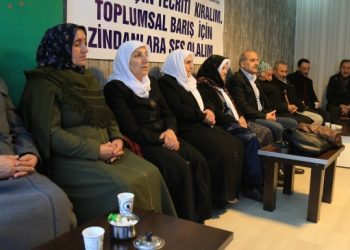 Adalet Nöbeti: Tecrit insanlık suçudur, son verilsin