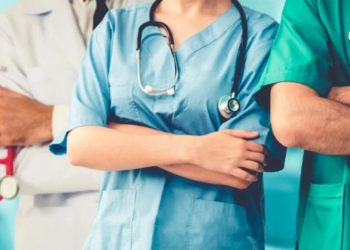 9 bin yeni sözleşmeli sağlık personeli alınacak