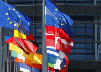 AB ülkeleri, Ukrayna'ya 50 milyar euroluk yardım paketinde anlaştı