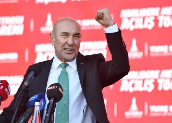 Aday gösterilmeyen Tunç Soyer'den sitem sözleri: Bir teşekkürü çok görenlere sitem ediyorum