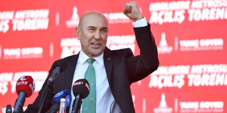 Aday gösterilmeyen Tunç Soyer'den sitem sözleri: Bir teşekkürü çok görenlere sitem ediyorum