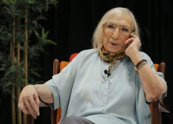 Alev Alatlı hayatını kaybetti